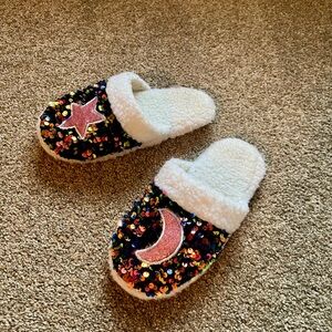 Girls Sequined Warm Slippers - Size 1/2